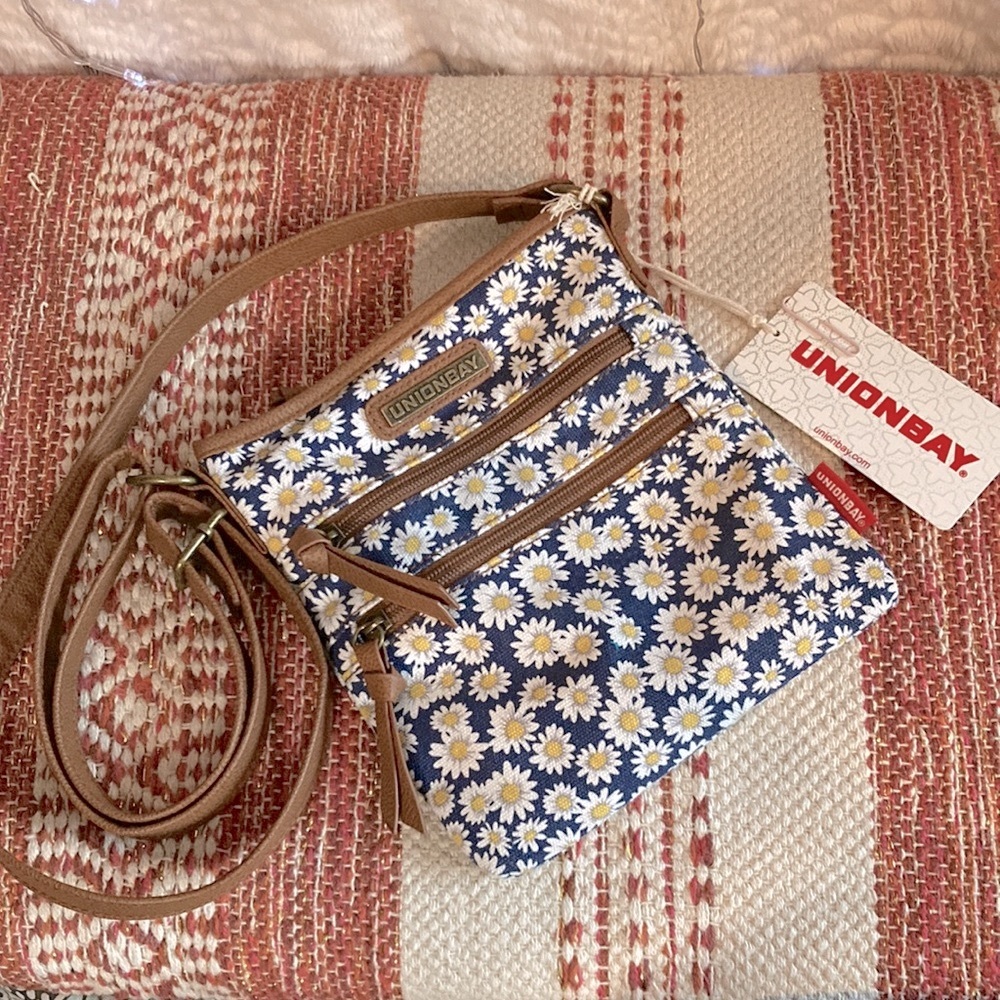 NWT Union Bay Flower Bag
